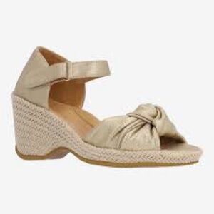 L'AMOUR DES PIEDS Elegant Gold Women's Espadrille Wedges